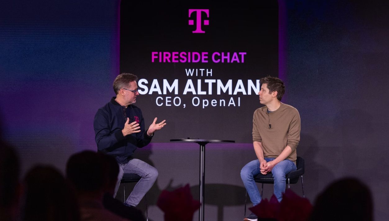 Η T Mobile συνεργάζεται με το OpenAI για τα δεδομένα πελατών