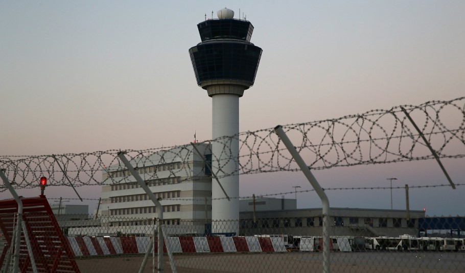 Σύλληψη 25χρονου μ’ ένα κιλό κοκαΐνη στο “Ελευθέριος Βενιζέλος”