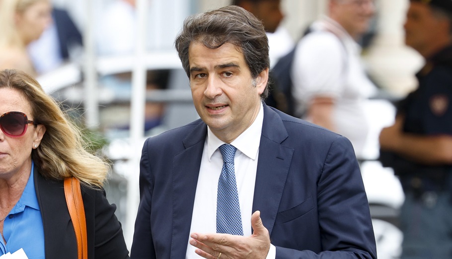 Die Welt: Ο Φίτο θα αναλάβει θέση αντιπροέδρου της Κομισιόν