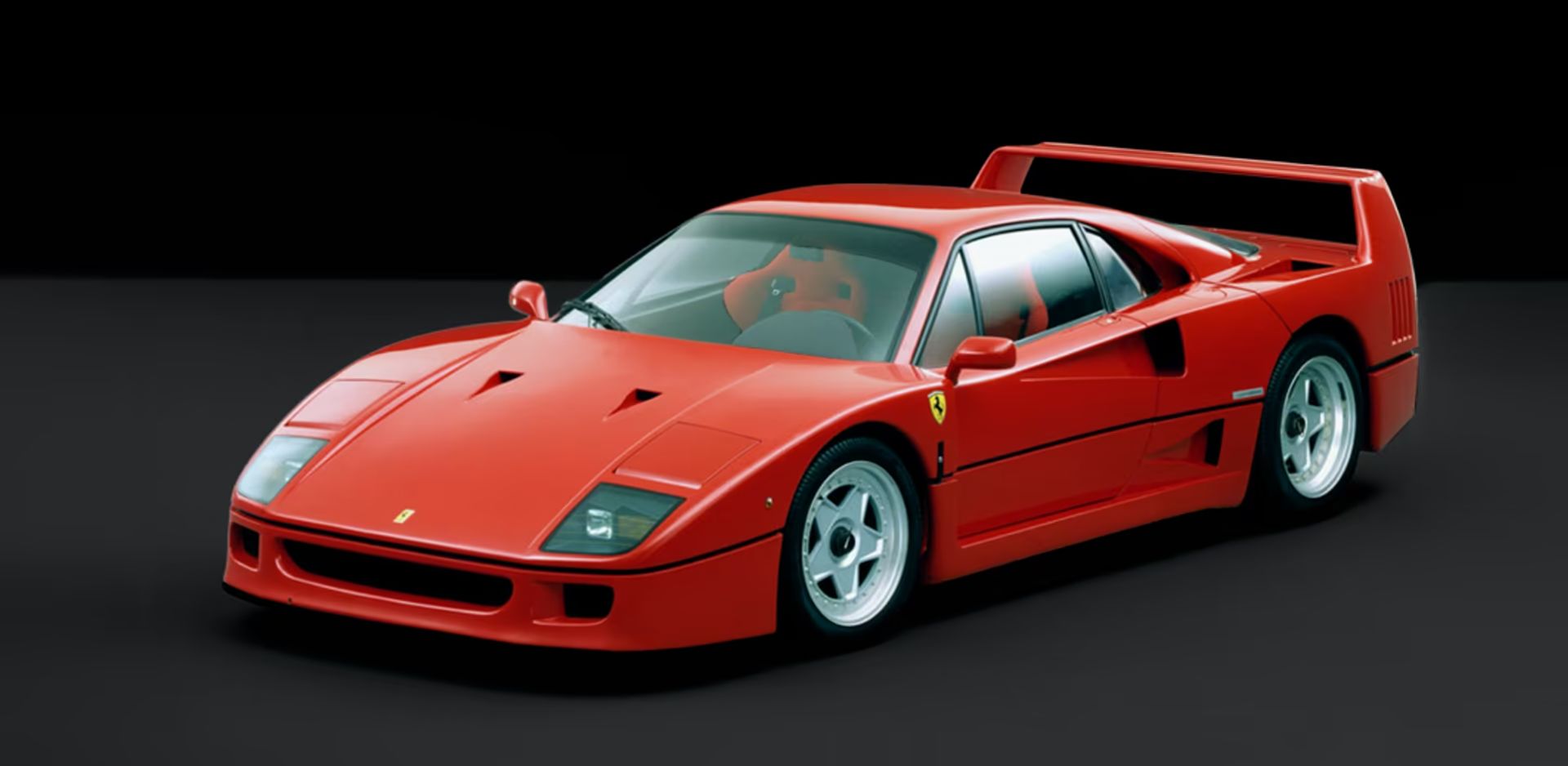 Ferrari: Αποκαλυπτήρια για το πρώτο Supercar με κόστος 3,6 εκατ.
