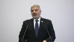 IΣΑ: Αύξηση ιατρικής αμοιβής προβλέπει τροπολογία που θα καταθέσει το Υπουργείο Υγείας