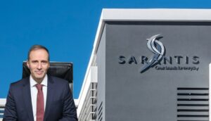 Σαράντης: Στα €599,6 εκατ. οι πωλήσεις το 2025, αύξηση 9,1% στα EBITDA
