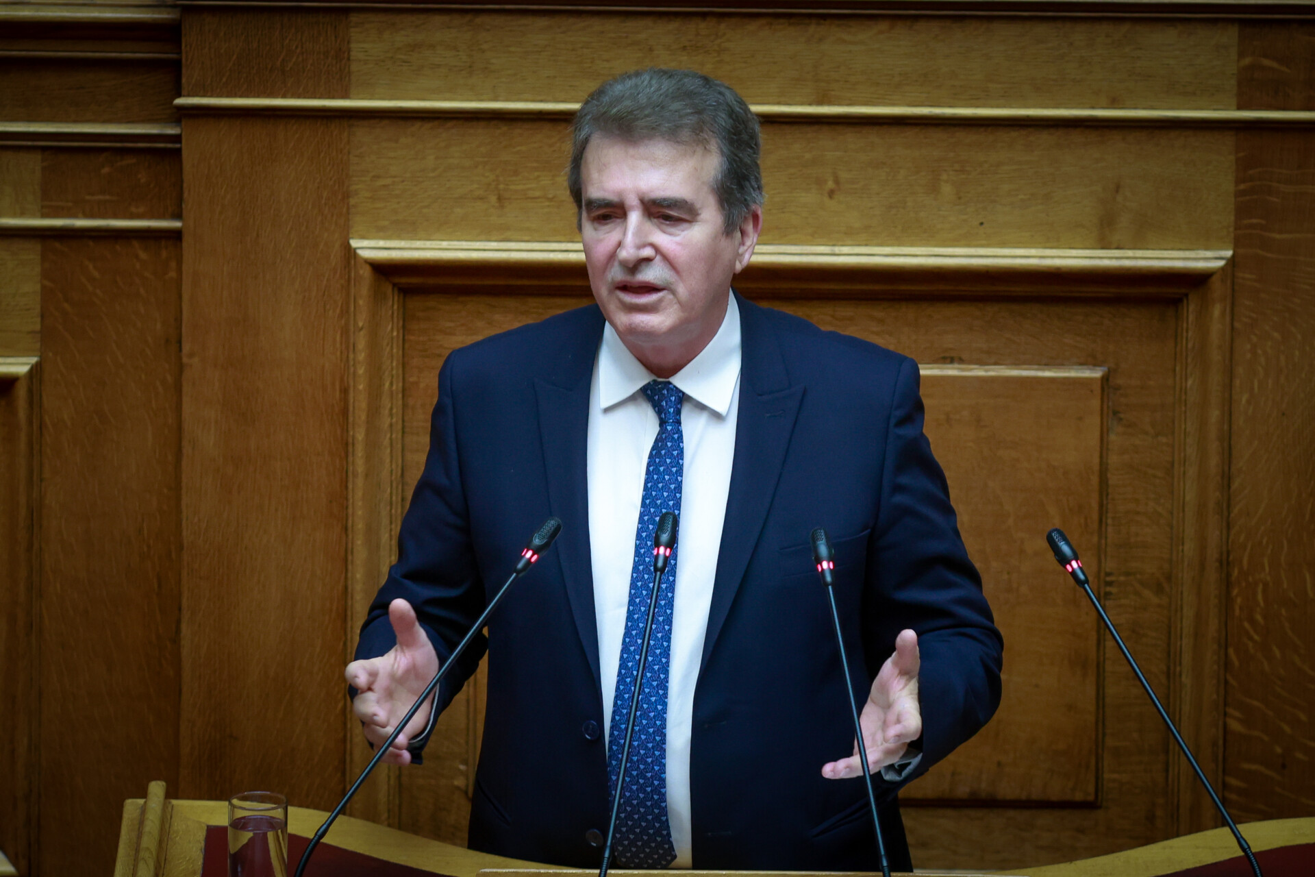 Χρυσοχοΐδης: Φέτος έχουν συλληφθεί 10.600 ανήλικοι δράστες