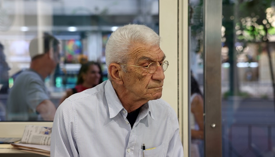 Πέθανε στα 82 του ο Γιάννης Μπουτάρης