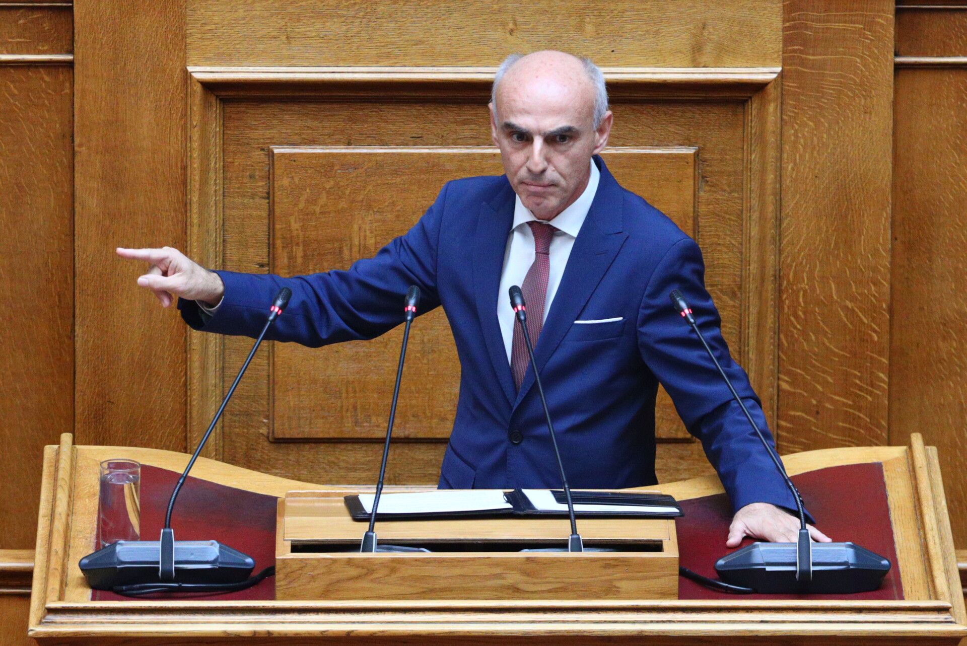 ΣΥΡΙΖΑ: Παραιτήθηκε από κοινοβουλευτικός εκπρόσωπος ο Γαβρήλος