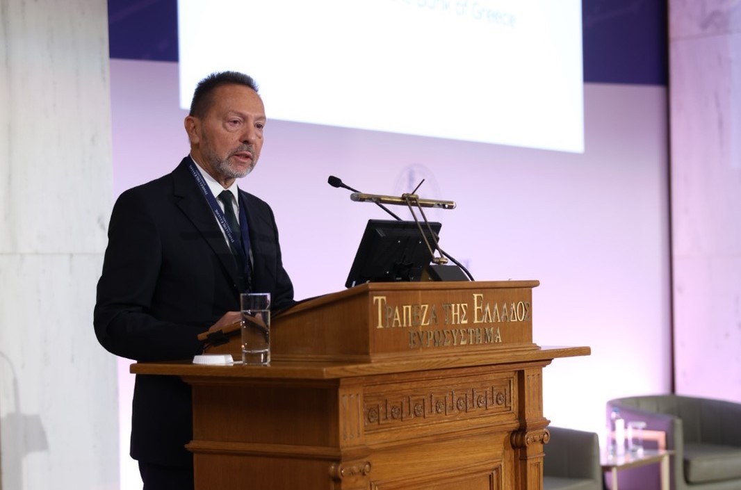 Στουρνάρας: Τα 10 διδάγματα για την κρίση χρέους