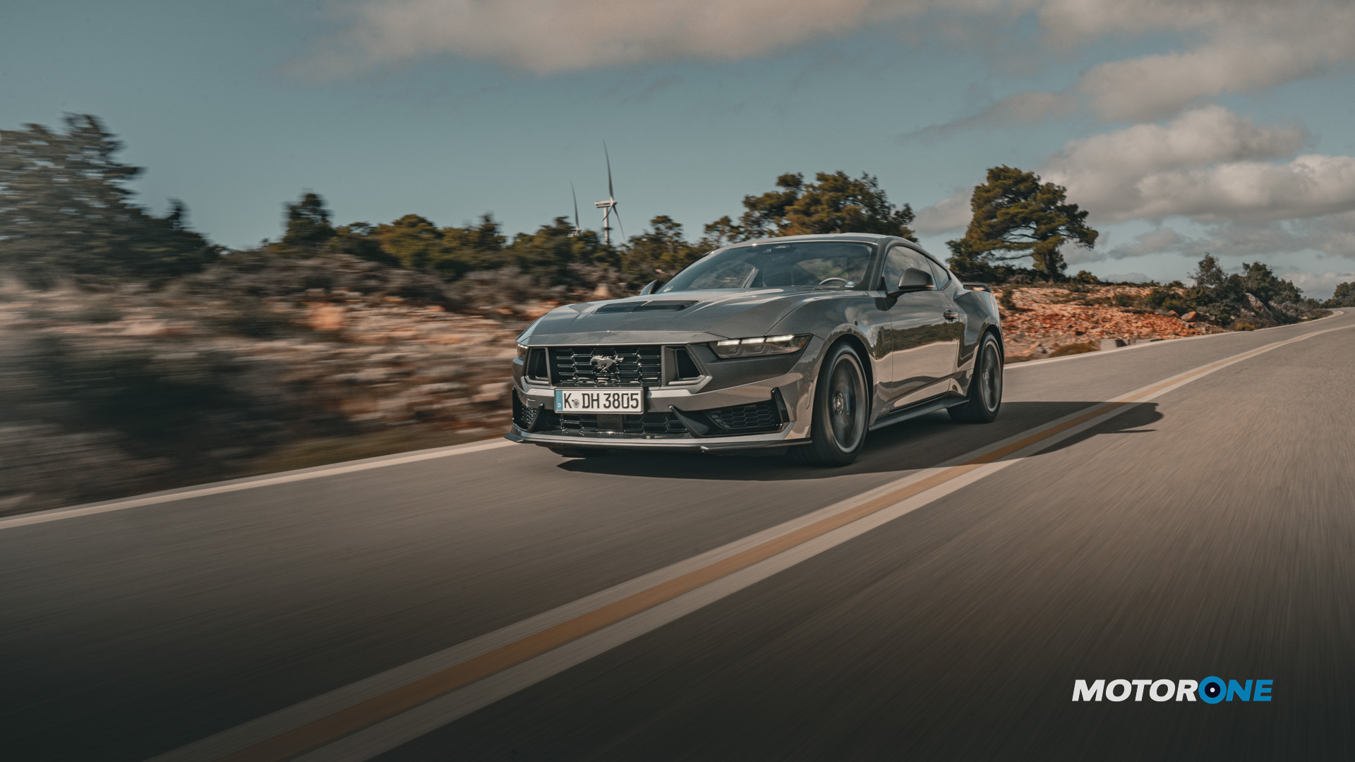 Δοκιμάζουμε την Ford Mustang Dark Horse 5.0 V8