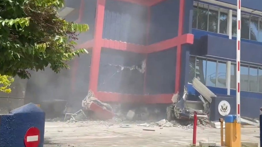 Καταστροφικός σεισμός 7,3 Ρίχτερ στα νησιά Βανουάτου
