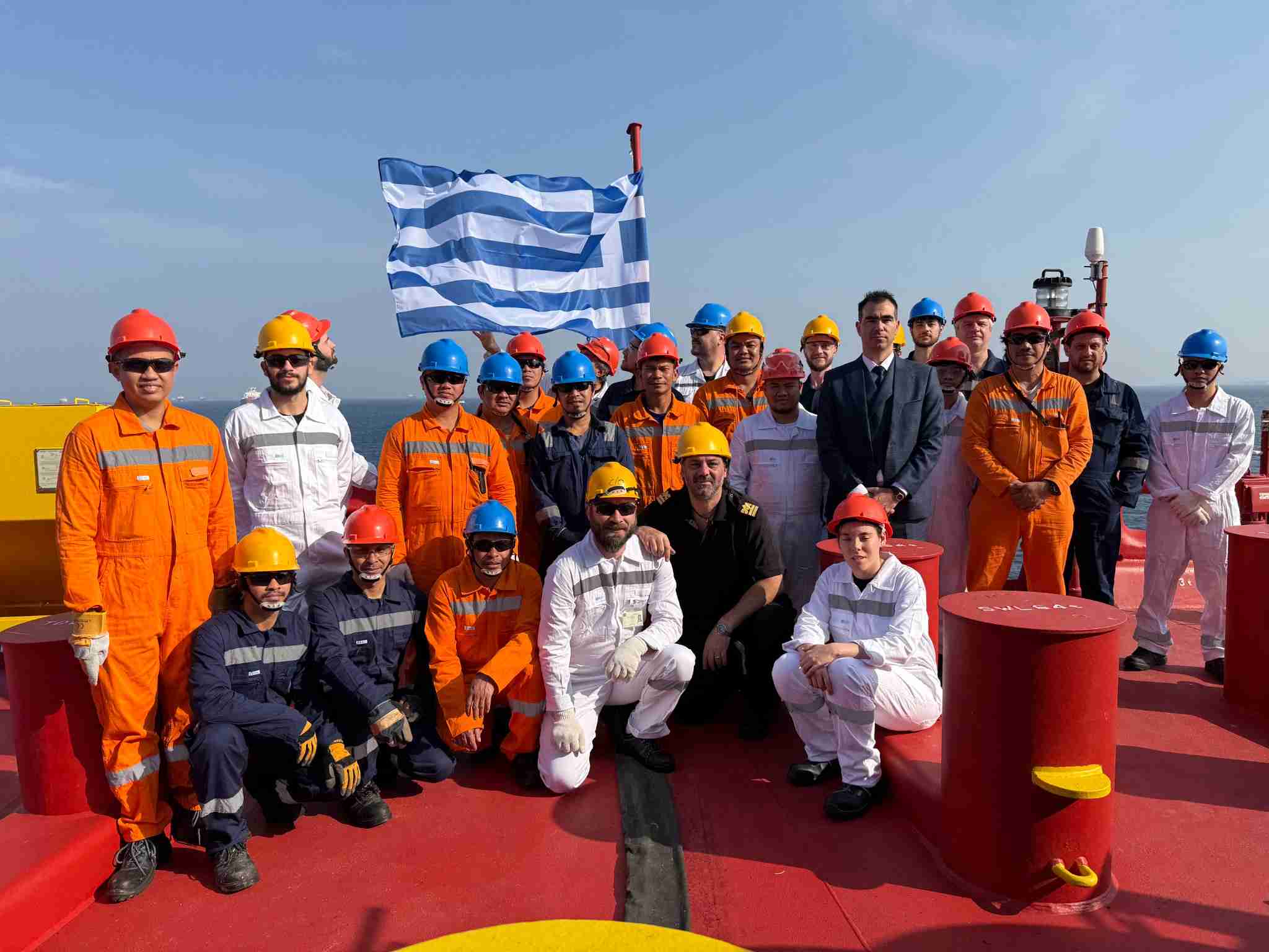 Capital: Το δεξαμενόπλοιο ‘Ακρίσιος’ ταξιδεύει με ελληνική σημαία
