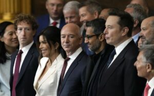 Μπορεί ένα πανευρωπαϊκό μποϊκοτάζ να πλήξει τους δισεκατομμυριούχους υποστηρικτές του Τραμπ;