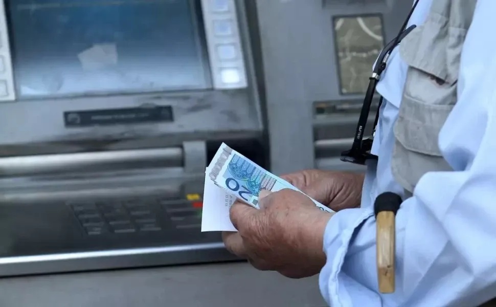 ΣΥΝΤΑΞΕΙΣ ΦΕΒΡΟΥΑΡΙΟΥ