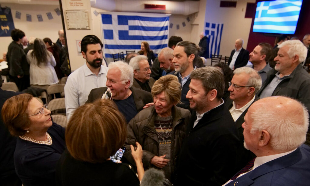 Ανδρουλάκης: Ισχυρή δημόσια παιδεία και υγεία οι προτεραιότητες