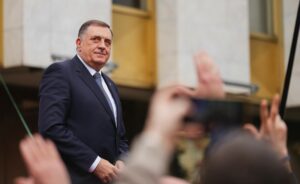 Νίκη αριστερών και εθνικιστών στις τριπλές εκλογές της Βοσνίας
