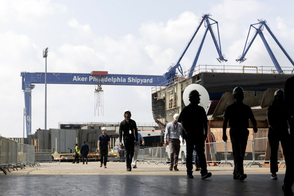 ΗΠΑ: Σχέδιο για την ανάσταση των ναυπηγείων