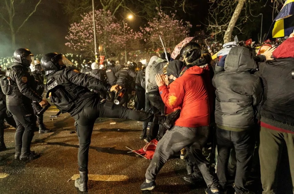 Η Τουρκία επιβεβαίωσε τη σύλληψη Σουηδού δημοσιογράφου