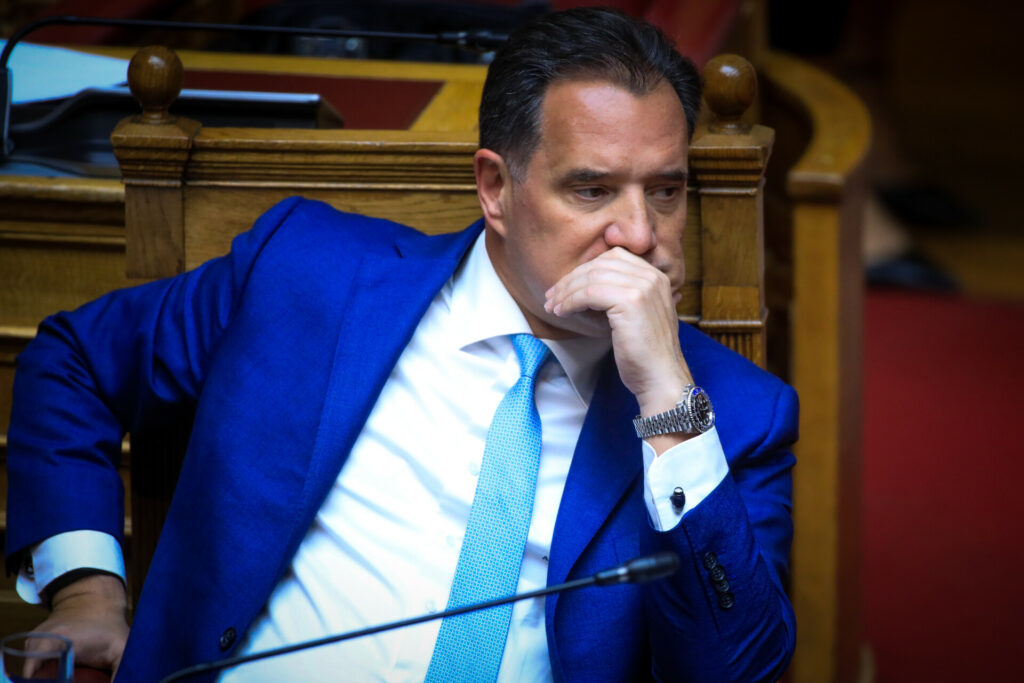 Άδωνις Γεωργιάδης: Νέα απάντηση σε ΠΑΣΟΚ για τα Σπιτάκια Ανακύκλωσης, “να διαβάσουν τα επίσημα έγγραφα”