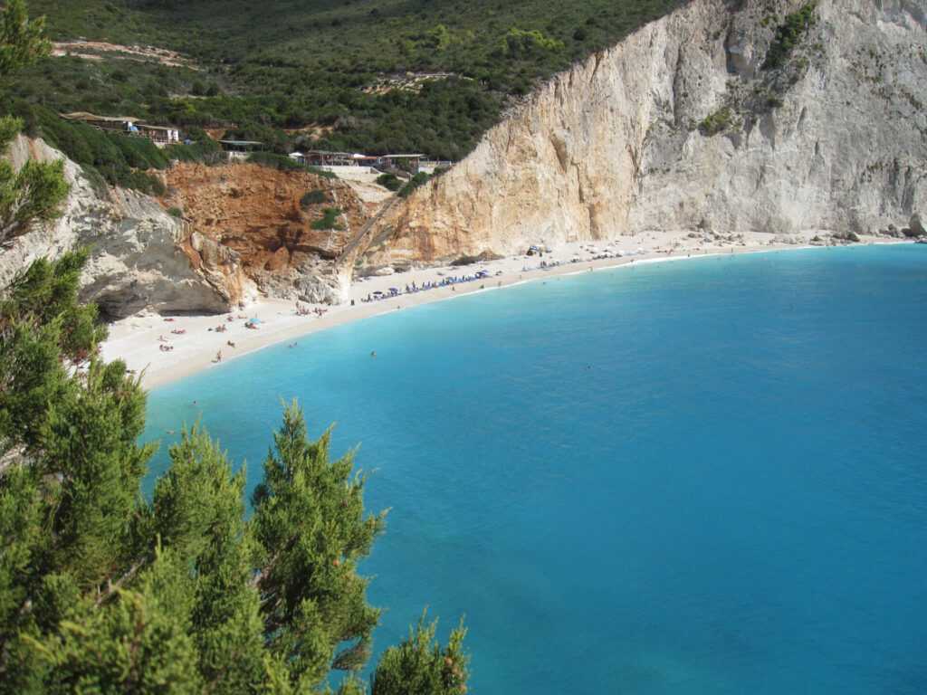 Ποιες 6 ελληνικές παραλίες αναδείχθηκαν κορυφαίες της Ευρώπης
