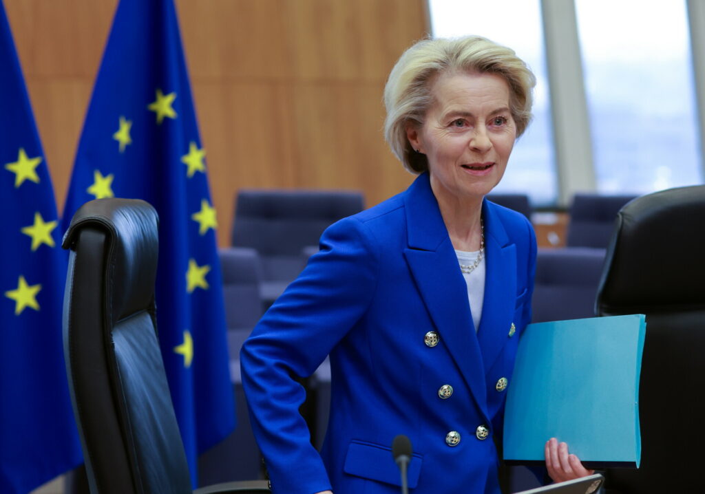 FT: Στα πλάνα της Κομισιόν capital controls & δασμοι για να διασφαλιστούν οι κυρώσεις κατά της Ρωσίας