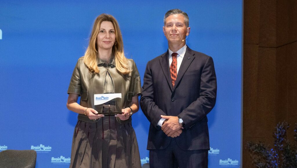 Eurobank: Κορυφαίος εργοδότης Ελλήνων από το εξωτερικό