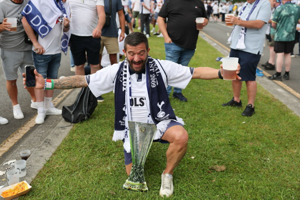 Europa League: 90 λεπτά μπορούν να φέρουν 100 εκατ. για Μάντσεστερ ή Τότεναμ