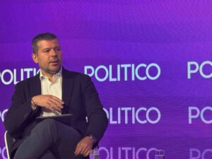 Στάσσης: Επενδύσεις 5,75 δισ. σε πράσινη ενέργεια & data centers