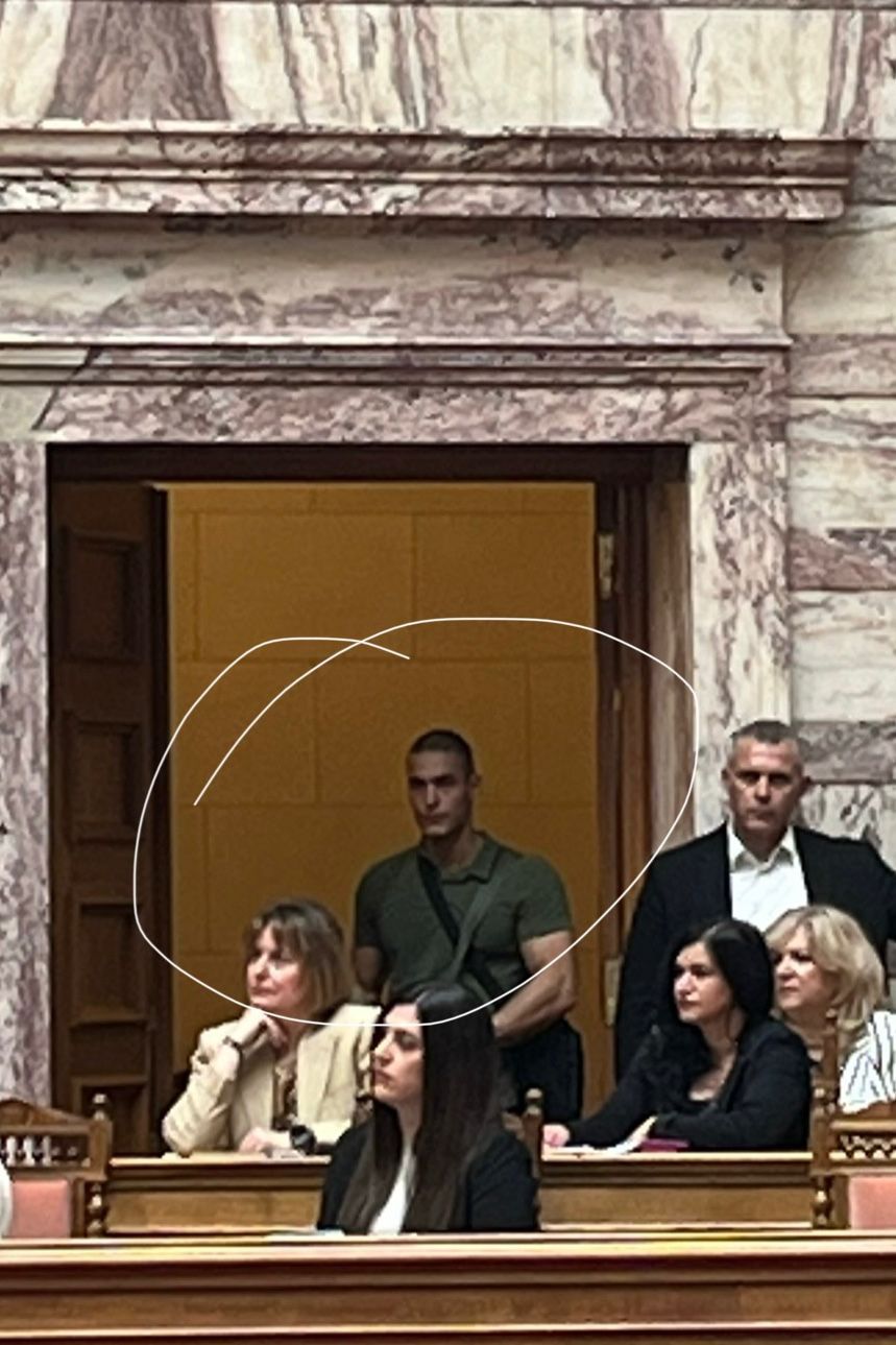 Ο φωτογράφος της Ζωής Κωνσταντοπούλου