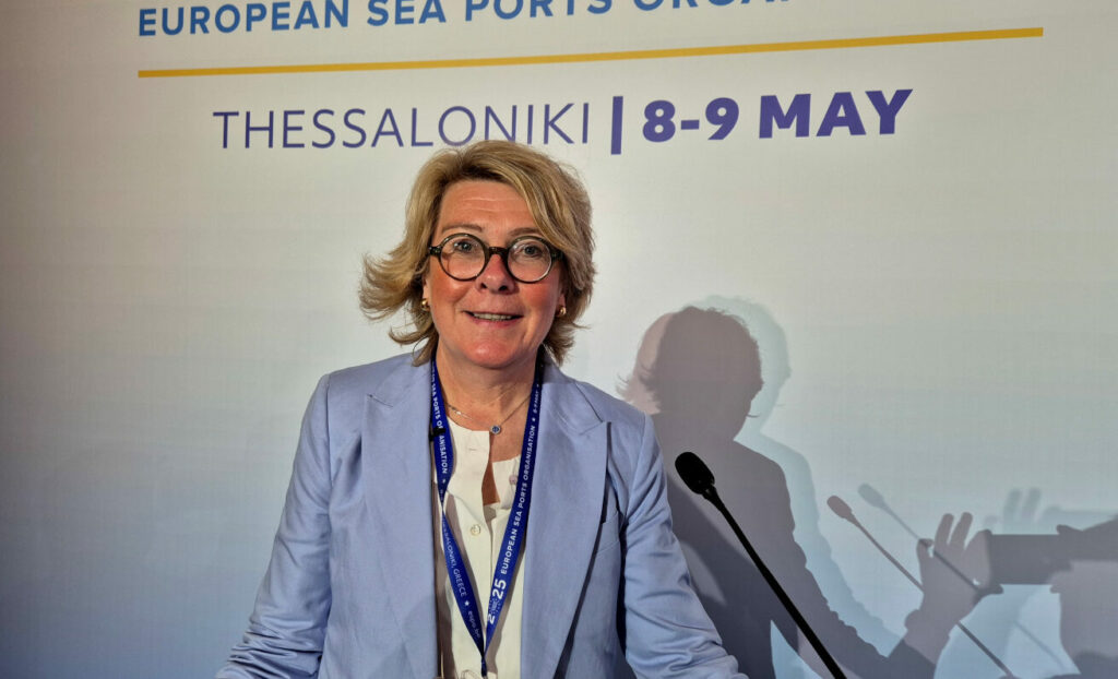 Ιsabelle Ryckbost (ΕSPO): Ο πράσινος φόρος της ΕΕ στη Ναυτιλία κάνει πιο ακριβά τα ευρωπαϊκά λιμάνια