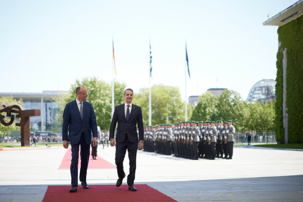 Ευρωπαϊκή Άμυνα: Οι επιφυλάξεις Μερτς για κοινό δανεισμό και το μήνυμα Μητσοτάκη για Τουρκία