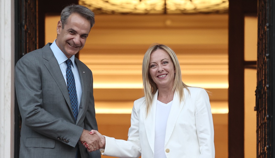Σε εξέλιξη η συνάντηση Μητσοτάκη-Μελόνι: Άμυνα, μεταναστευτικό και ενέργεια στο τραπέζι