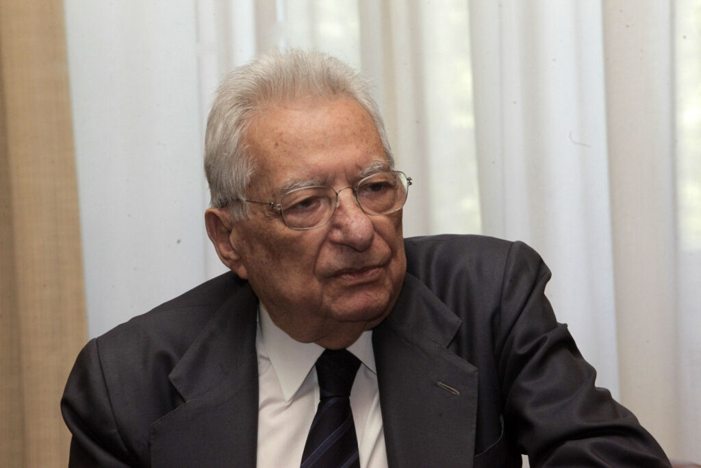Πέθανε ο πρώην ΥΠΕΞ Πέτρος Μολυβιάτης