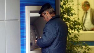 Συντάξεις Ιουνίου 2025: Πότε πληρώνονται οι δικαιούχοι των ΟΑΕΕ, ΟΓΑ, ΕΤΑΑ και οι κύριες