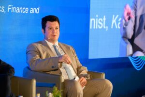 Cosmin Ghita: Τι μπορεί να μάθει η Ελλάδα από το πυρηνικό story της Ρουμανίας