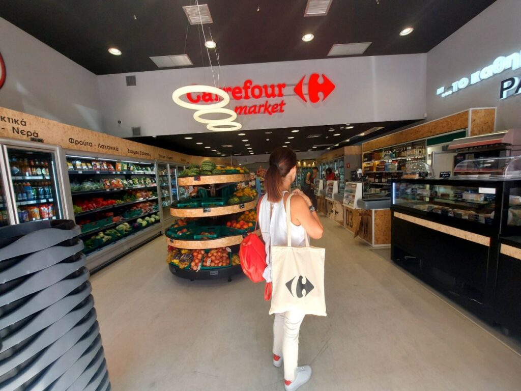 Carrefour: Πίσω από την απόκτηση του 40% της Bazaar συμφωνία για ολική εξαγορά
