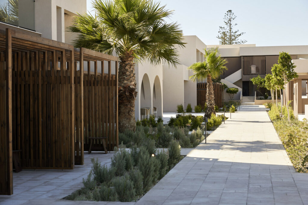 Ella Resorts: «Πράσινες» επενδύσεις έως το 2028 ύψους 122,6 εκατ. ευρώ  Χτίζοντας μια αλυσίδα αξίας με επίκεντρο το Περιβάλλον σε κάθε προορισμό