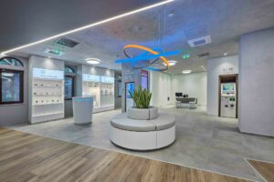 ΔΕΗ: Ποιες ειδικότητες προσλαμβάνει