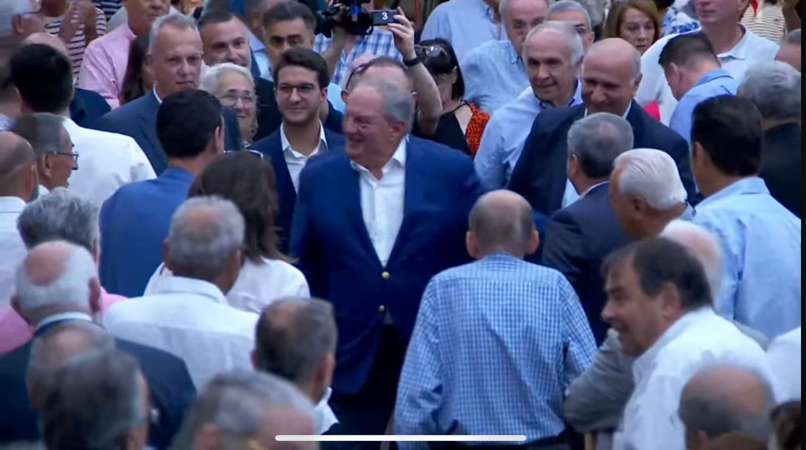 ΚΩΣΤΑΣ ΚΑΡΑΜΑΝΛΗΣ ΜΕ ΤΟΝ ΓΙΟ ΤΟΥ 