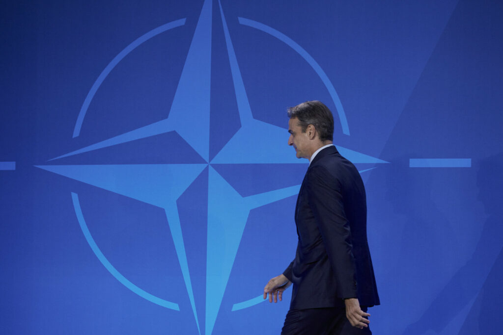 Μητσοτάκης στο ΝΑΤΟ: Αμυντικές δαπάνες και Μέση Ανατολή στο επίκεντρο