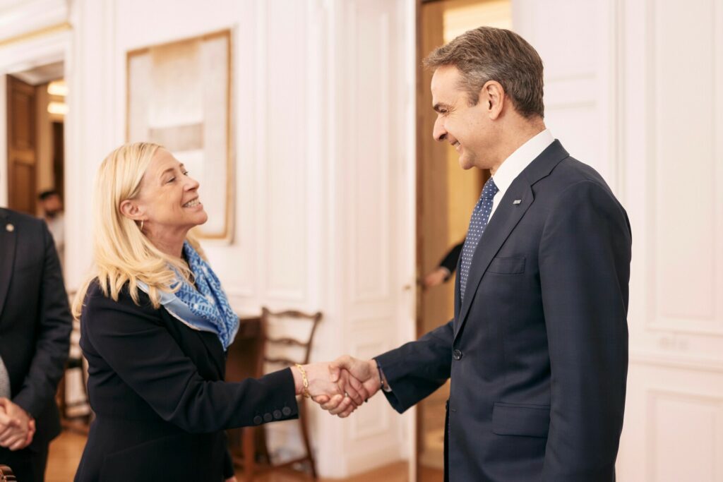 ΜΗΤΣΟΤΑΚΗΣ ΠΡΟΕΔΡΟΣ YALE