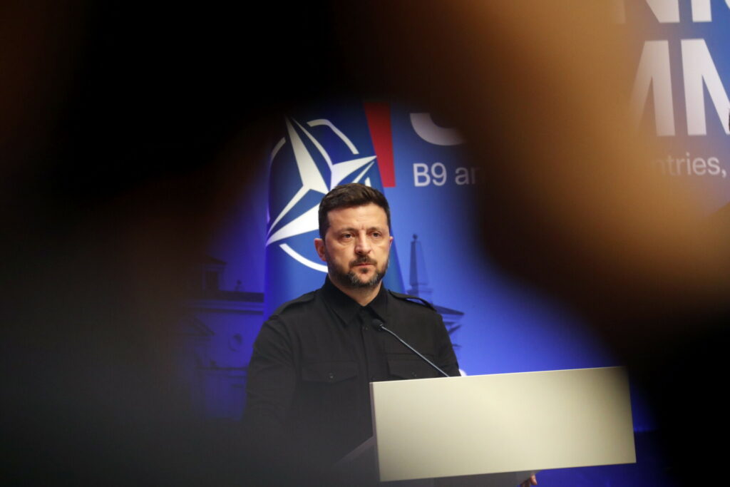 Ορατότης μηδέν για την ειρήνευση στην Ουκρανία, χάσμα στις προτάσεις Μόσχας-Κιέβου