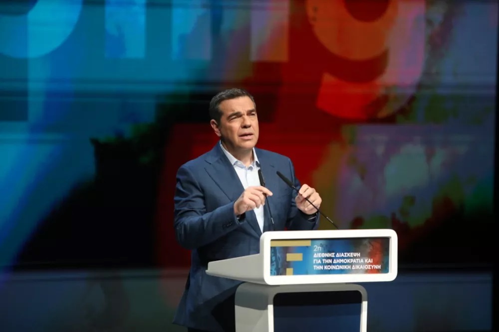 Το δούλεμα Τσίπρα, το κλεμμένο σύνθημα από τον Μητσοτάκη, το παράπονο του Στουρνάρα και οι υποστηρικτές του Πολάκη