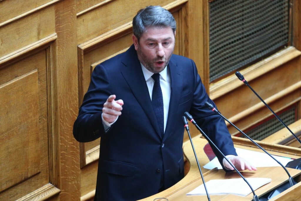 Σκληρή επίθεση Ανδρουλάκη σε Μητσοτάκη για Προανακριτική και Τέμπη