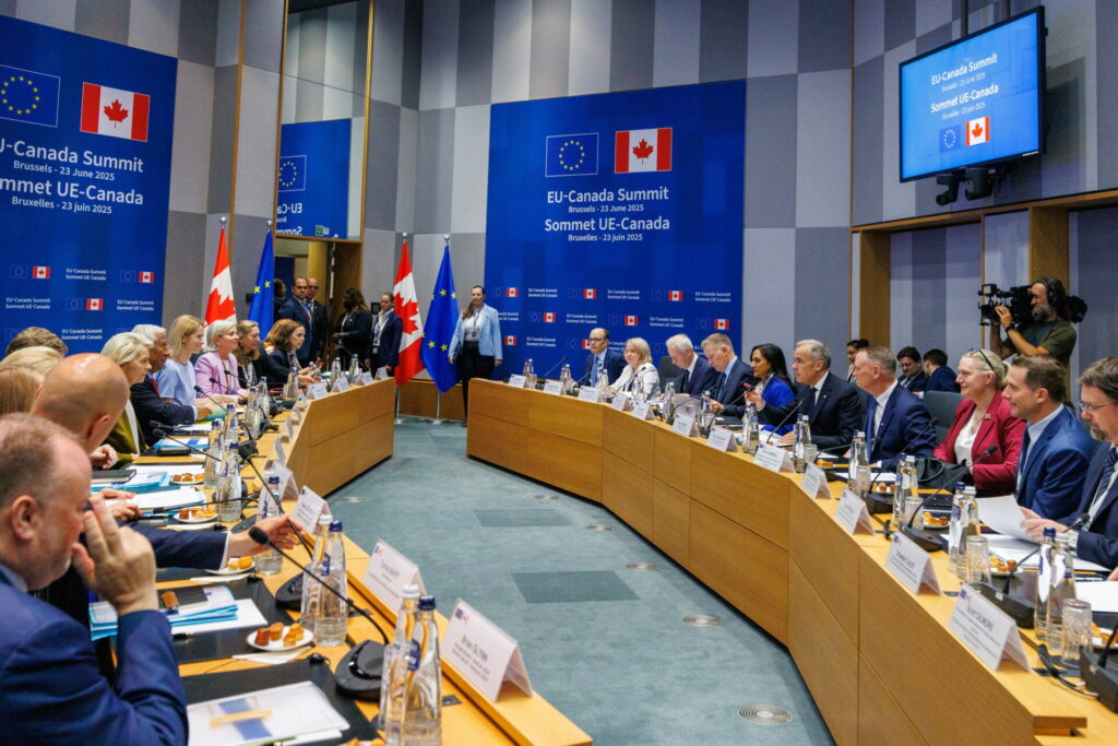 ΥΠΕΞ ΕΕ: Μέση Ανατολή, κυρώσεις κατά της Ρωσίας και εμπόριο στο τραπέζι