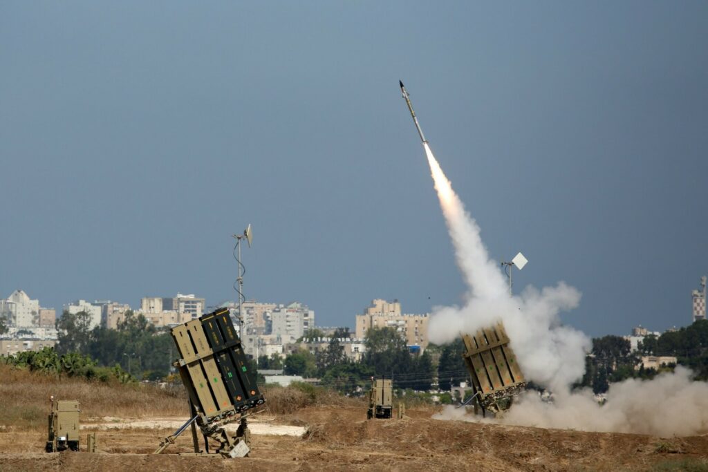 Πόσο μπορεί να αντέξει το Iron Dome του Ισραήλ χωρίς ανεφοδιασμό