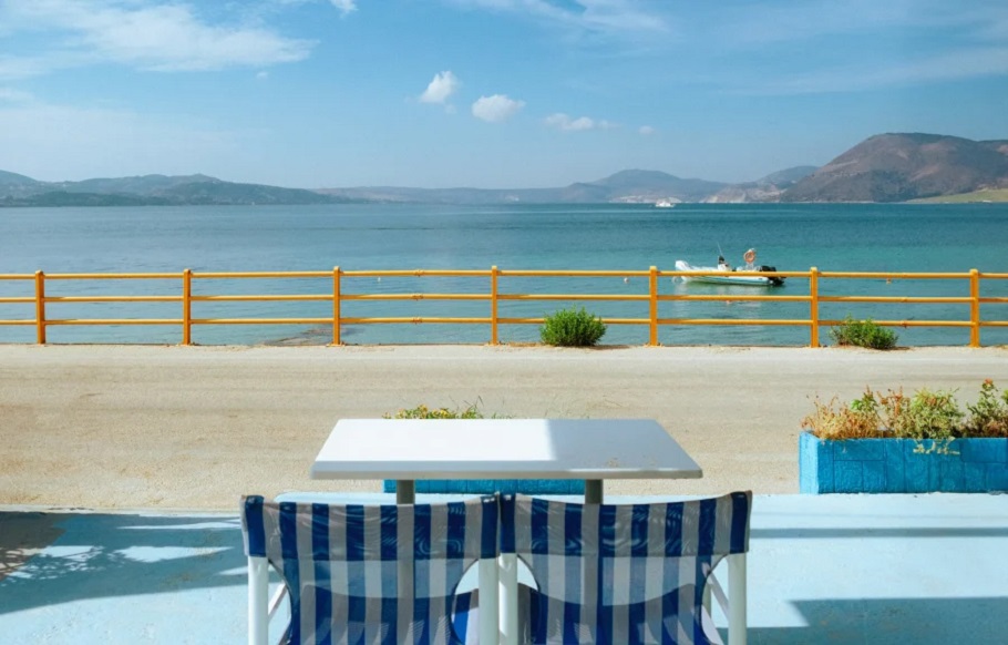 Κοινωνικός Τουρισμός ΔΥΠΑ 2026-2027: Τα νησιά που ξεκλειδώνουν παραπάνω μέρες διακοπών