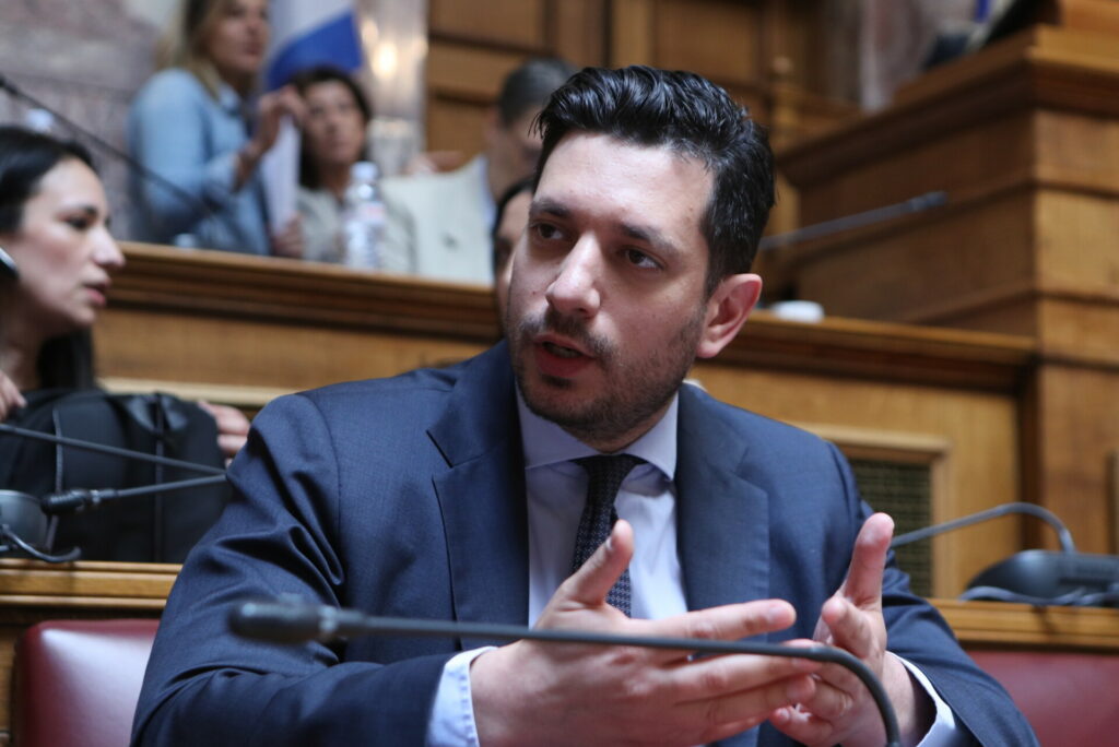 Κυρανάκης προς Λυμπερόπουλο: Σταματήστε να συκοφαντείτε όποιον διαφωνεί μαζί σας