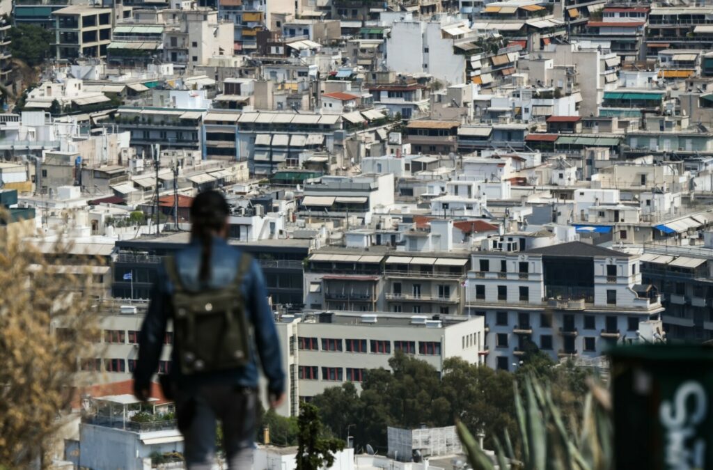 Πώς ξεμπλοκάρουν οι μεταβιβάσεις ακινήτων για οφειλέτες του Δημοσίου