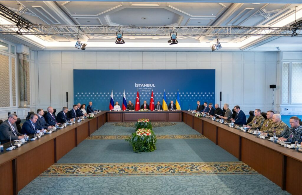 Διαπραγματεύσεις Ρωσίας – Ουκρανίας στην Κωνσταντινούπολη: Τελείωσαν πριν… ξεκινήσουν, παραμένει το αδιέξοδο