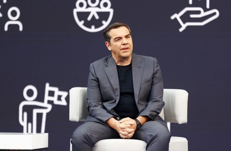 Τα θυμιατά της κυβέρνησης, η συγγραφή βιβλίου από τον Τσίπρα, το τραγούδι του Βάρρα, οι νέες business του Λαβράνου και η ανησυχία για την Τράπεζα Χανίων