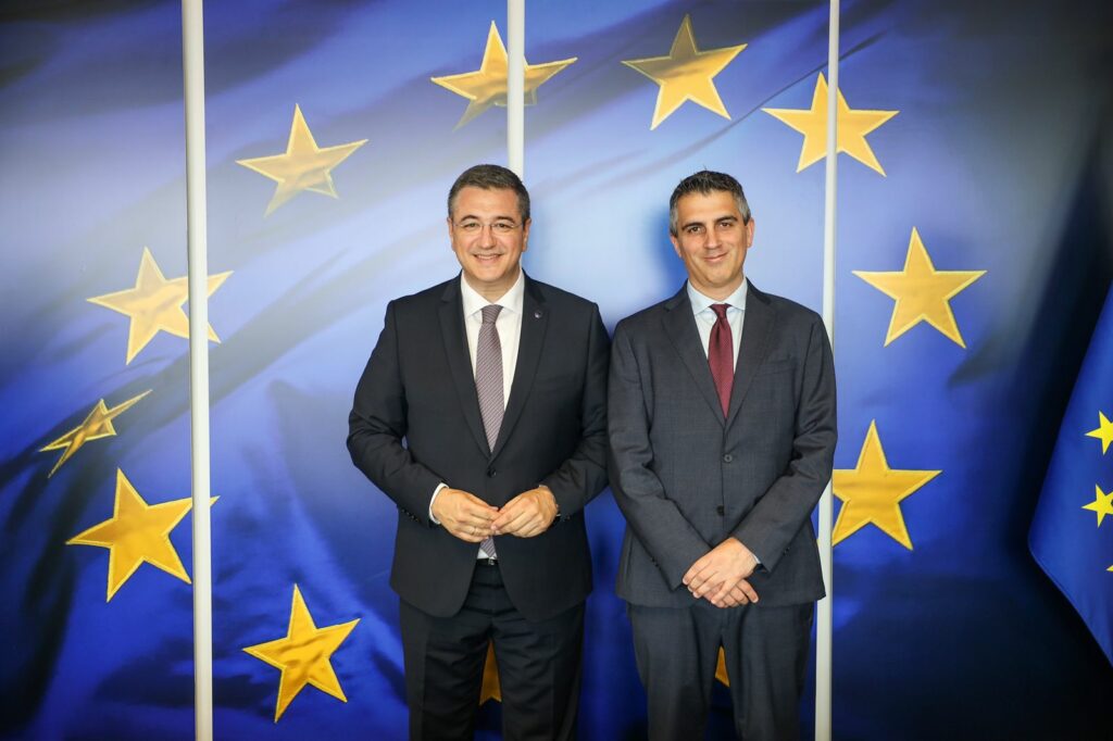 Δήμας: Συναντήσεις στις Βρυξέλλες για αεροναυτιλία & πολυτροπικό διάδρομο