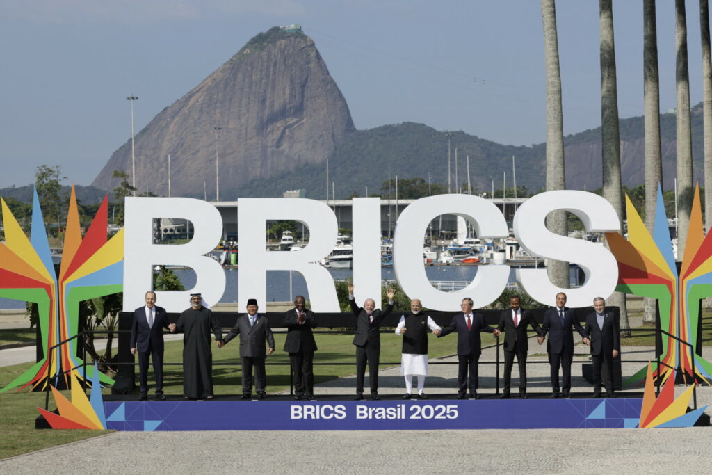 BRICS: Οι δασμοί πλήττουν τις προοπτικές της παγκόσμιας οικονομικής ανάπτυξης